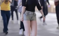 少妇被又大又粗又爽毛片久久黑人